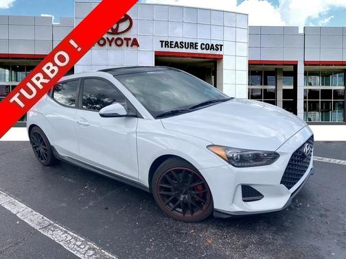 2019 Hyundai Veloster Base
