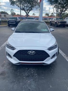 2019 Hyundai Veloster Base