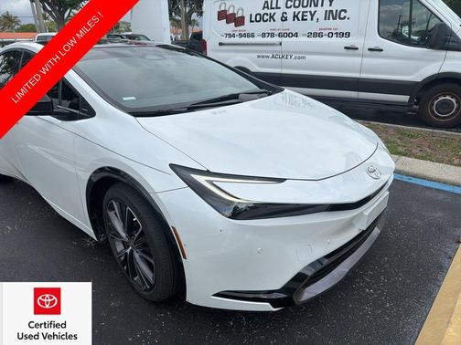 Wind Chill Pearl 2023 Toyota Prius Limited