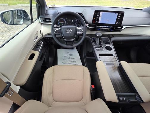 2024 Toyota Sienna Limited