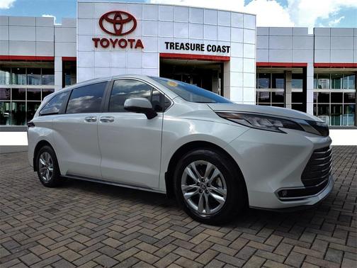 2024 Toyota Sienna Limited