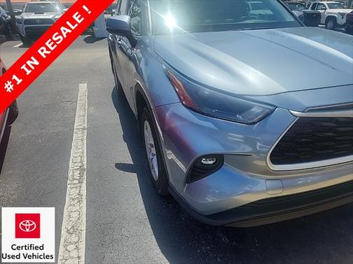 2024 Toyota Highlander LE