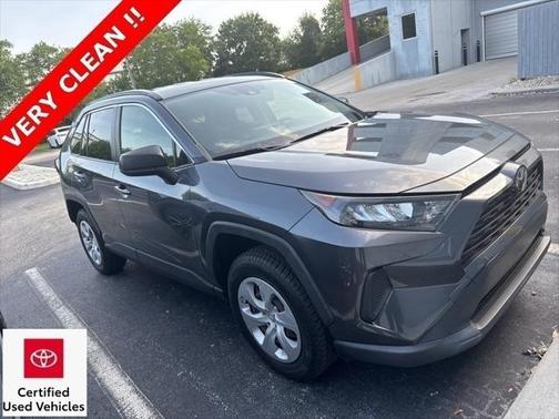 2020 Toyota RAV4 LE