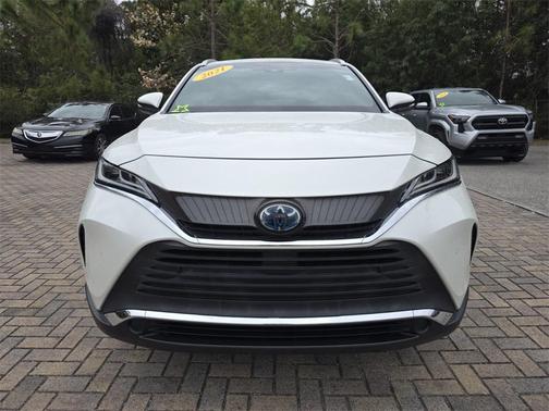 2021 Toyota Venza XLE