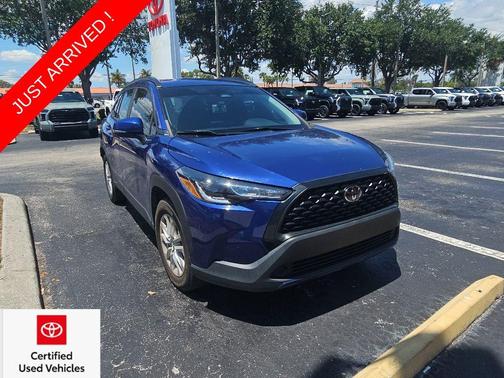 Blue Crush Metallic 2023 Toyota Corolla Cross LE