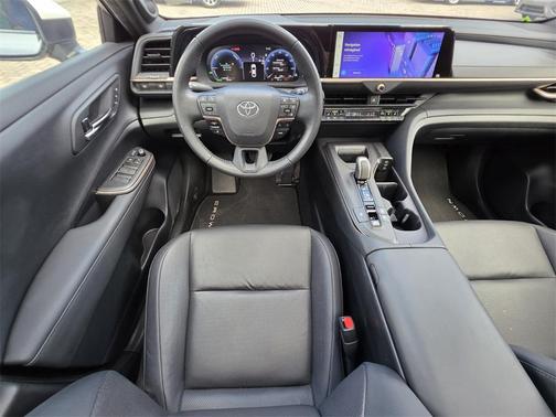 2023 Toyota Crown Limited