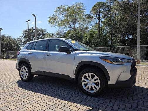 2022 Toyota Corolla Cross L