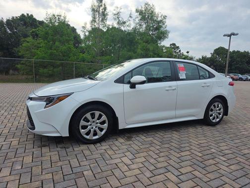 Ice Cap 2026 Toyota Corolla LE