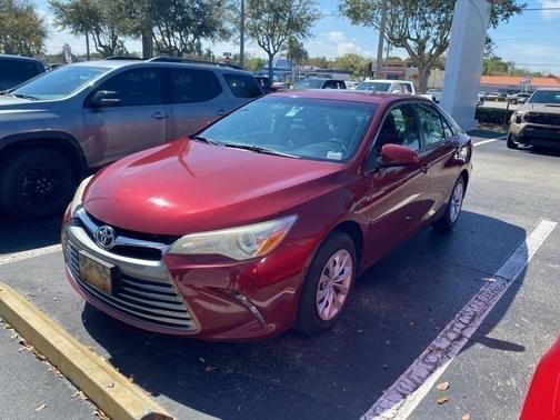 2017 Toyota Camry LE