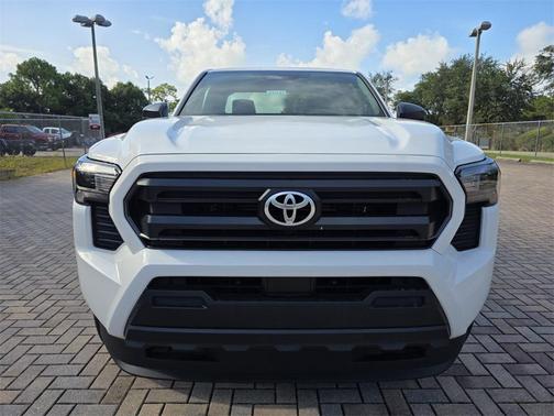 2025 Toyota Tacoma SR