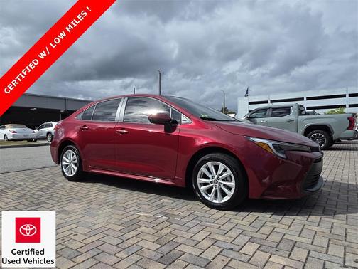 2025 Toyota Corolla Hybrid SE