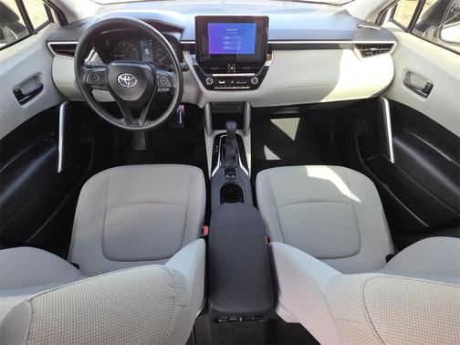 2025 Toyota Corolla Cross L