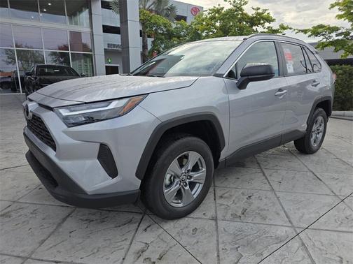 2025 Toyota RAV4 Hybrid LE