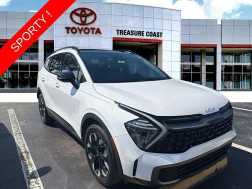 Glacial White Pearl 2024 Kia Sportage X-Line