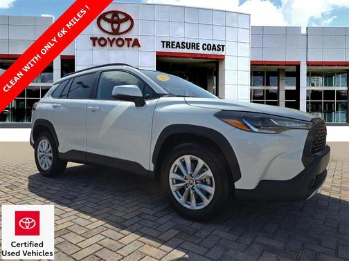 2023 Toyota Corolla Cross LE