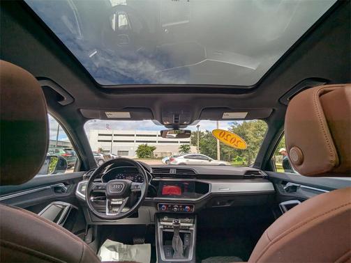 2020 Audi Q3 45 S line Premium