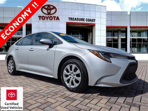 Classic Silver Metallic 2022 Toyota Corolla LE