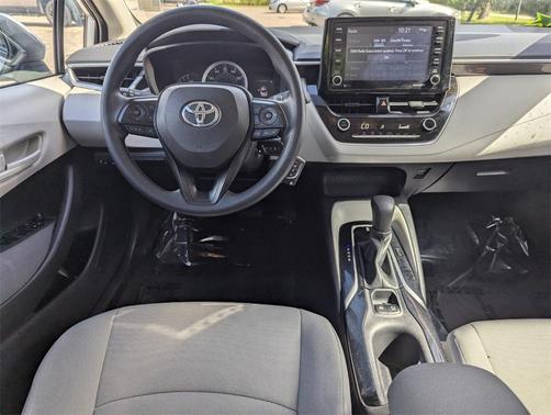 Classic Silver Metallic 2022 Toyota Corolla LE