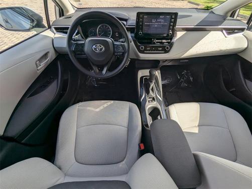 Classic Silver Metallic 2022 Toyota Corolla LE
