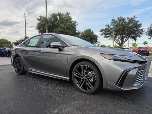 2025 Toyota Camry XSE
