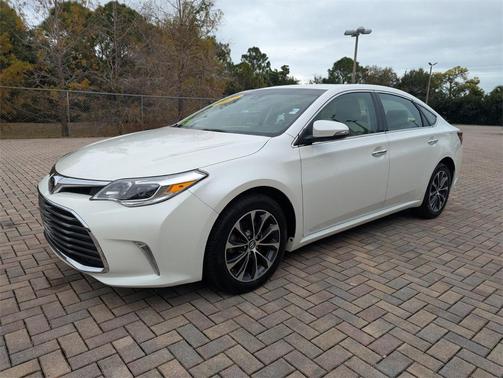 2017 Toyota Avalon XLE Premium
