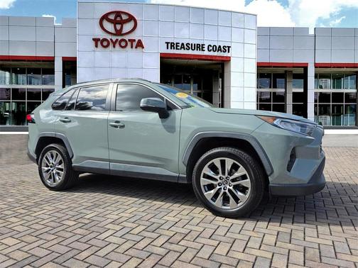 2019 Toyota RAV4 XLE Premium
