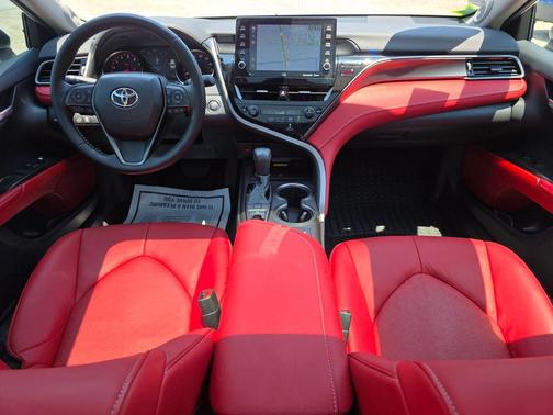 Wind Chill Pearl 2023 Toyota Camry XSE