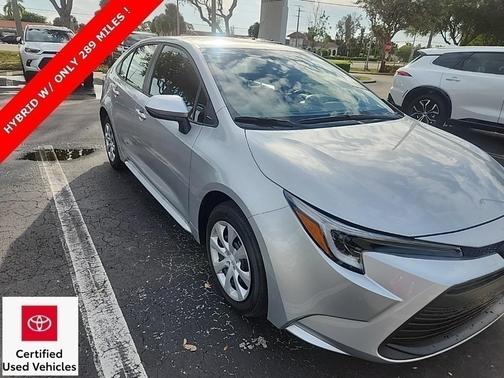 2025 Toyota Corolla Hybrid LE