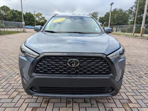 2022 Toyota Corolla Cross LE