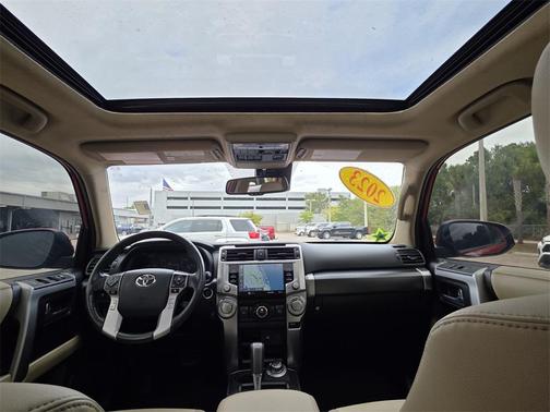 2023 Toyota 4Runner SR5 Premium