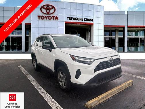 Ice Cap 2025 Toyota RAV4 Hybrid LE