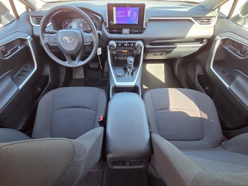 Ice Cap 2025 Toyota RAV4 Hybrid LE
