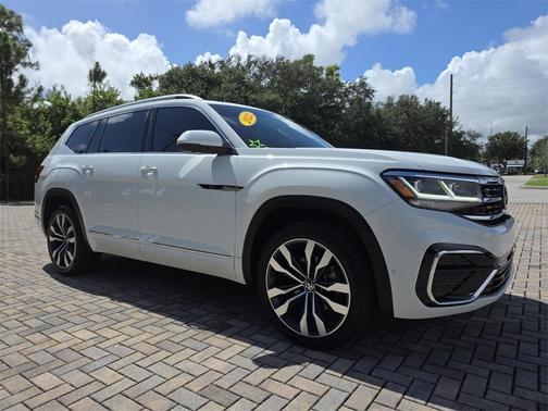 2022 Volkswagen Atlas 3.6L SEL Premium