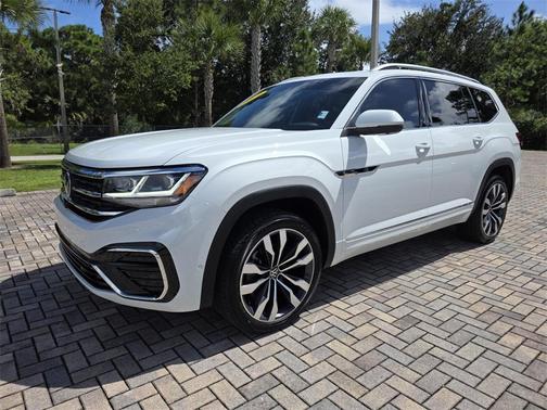 2022 Volkswagen Atlas 3.6L SEL Premium