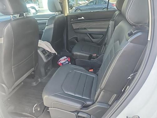 2022 Volkswagen Atlas 3.6L SEL Premium