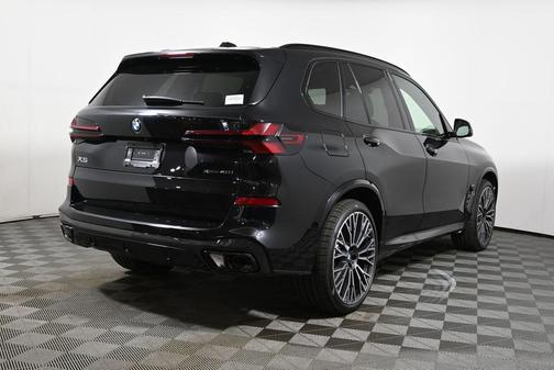 Black 2026 BMW X5 xDrive40i