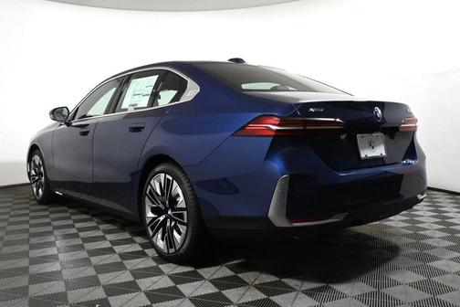 2026 BMW 530 i xDrive