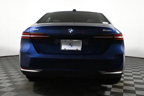 2026 BMW 530 i xDrive