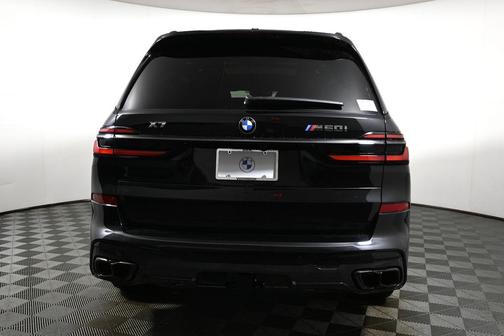 2026 BMW X7 M60i
