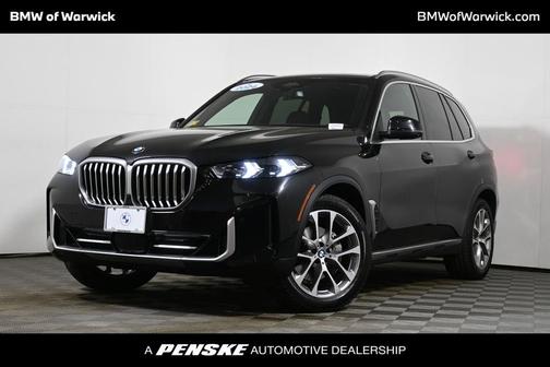 Black Sapphire Metallic 2024 BMW X5 xDrive40i