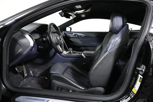 2023 BMW M850 i xDrive