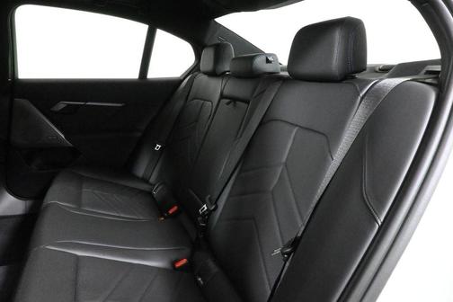 2026 BMW 530 i xDrive