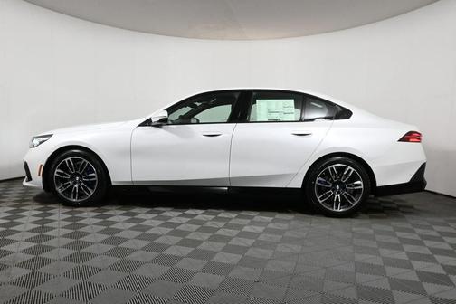 2026 BMW 530 i xDrive