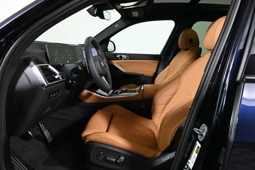 Black 2026 BMW X5 xDrive40i