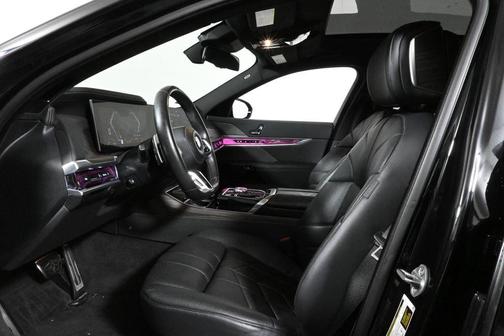 2023 BMW 760 760i xDrive