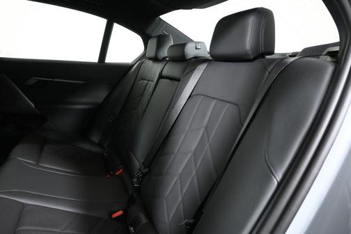 2026 BMW 540 i xDrive