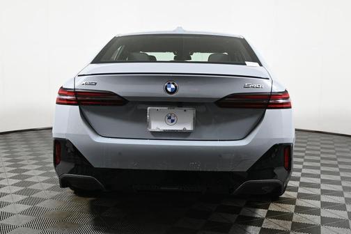 2026 BMW 540 i xDrive