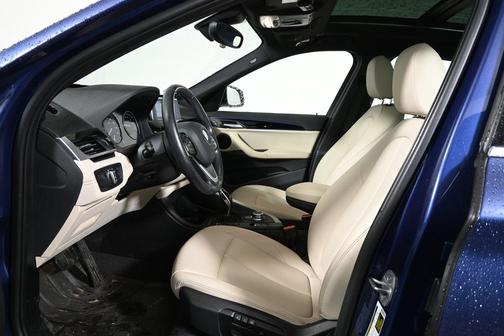 2021 BMW X1 xDrive28i