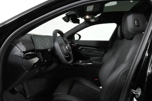 2026 BMW 530 i xDrive