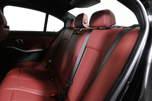 2026 BMW 330 I XDrive NA